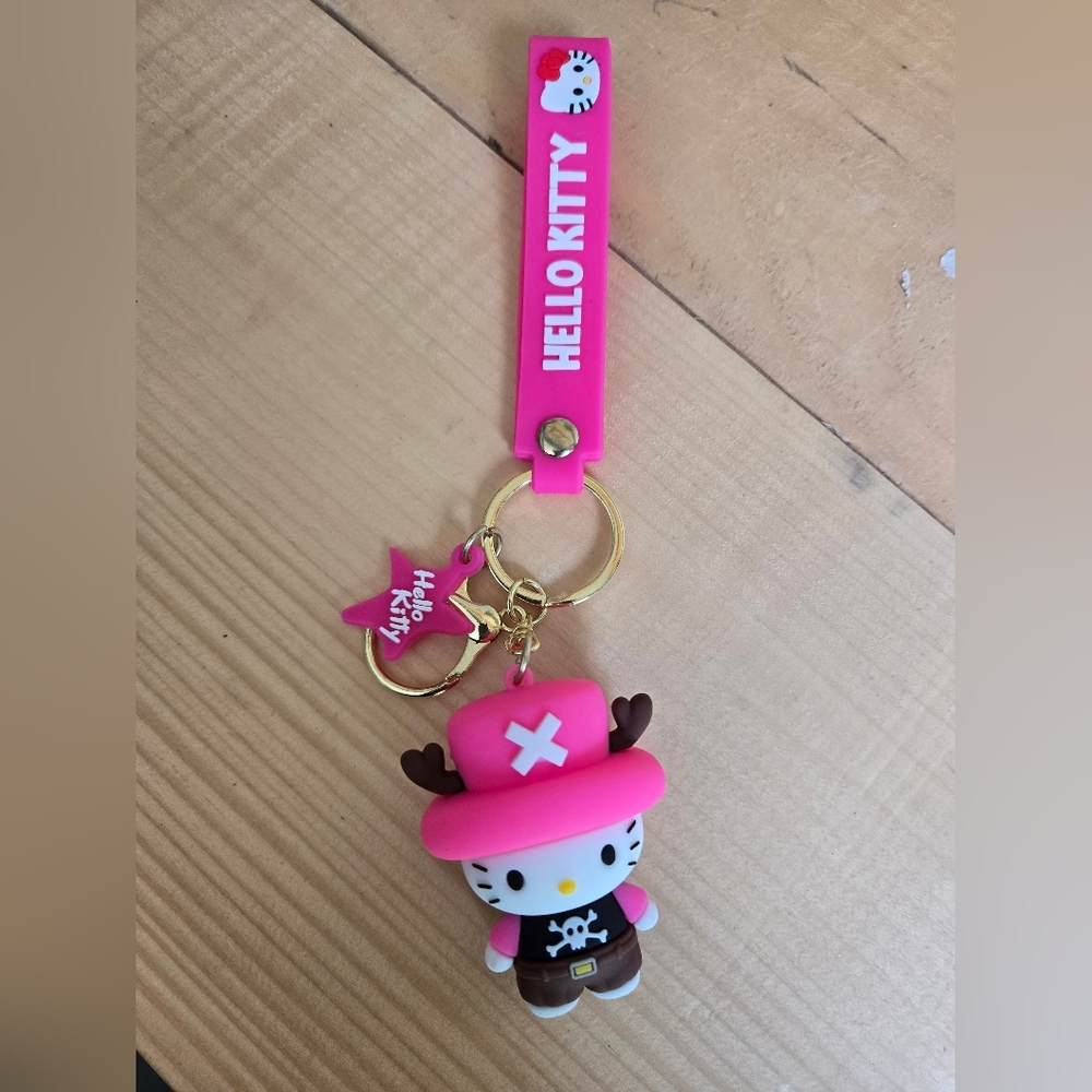 Hello kitty Pink skull hat key chain